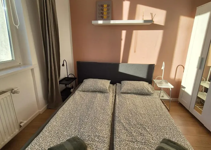 Kasprzaka Parking Apartament